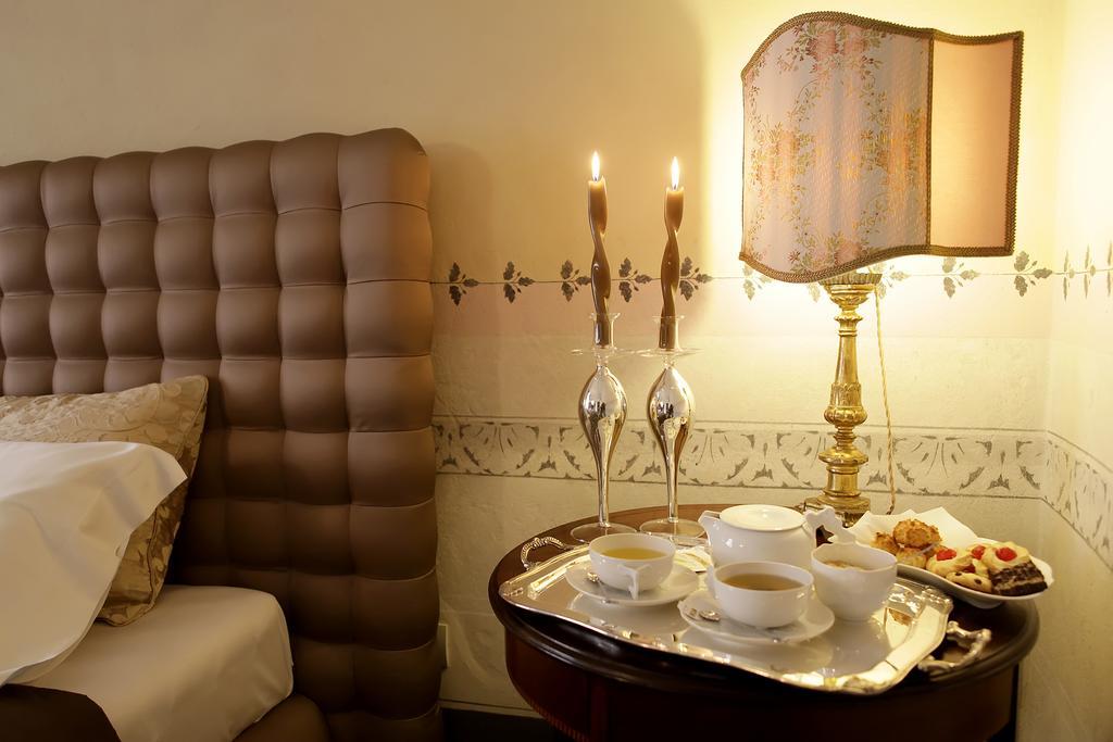 Residenza D'Epoca -Santa Caterina Bed & Breakfast Pisa Ruang foto